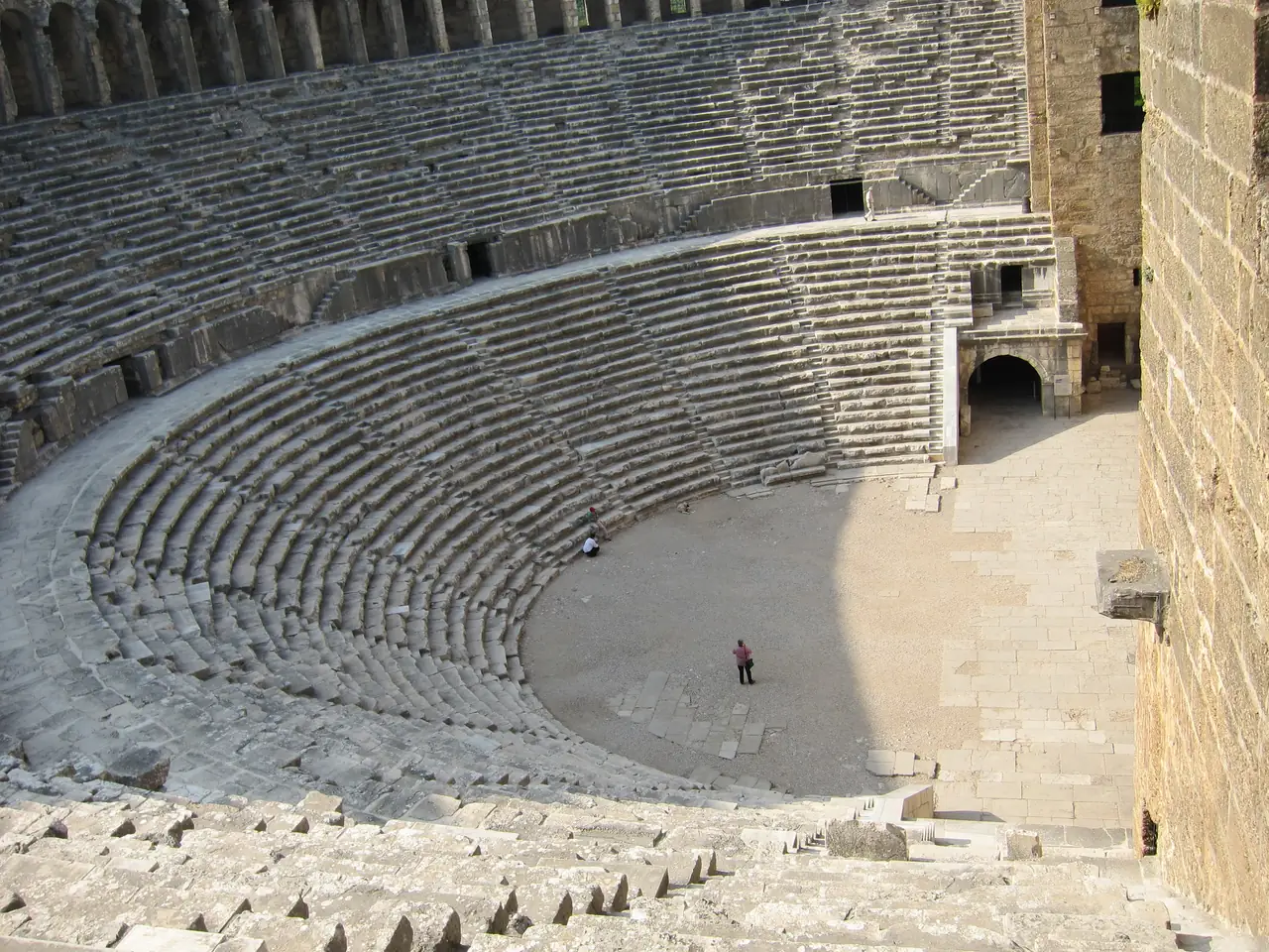 Perge, Aspendos og Side