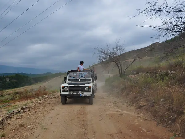 Dim River Jeep Safari