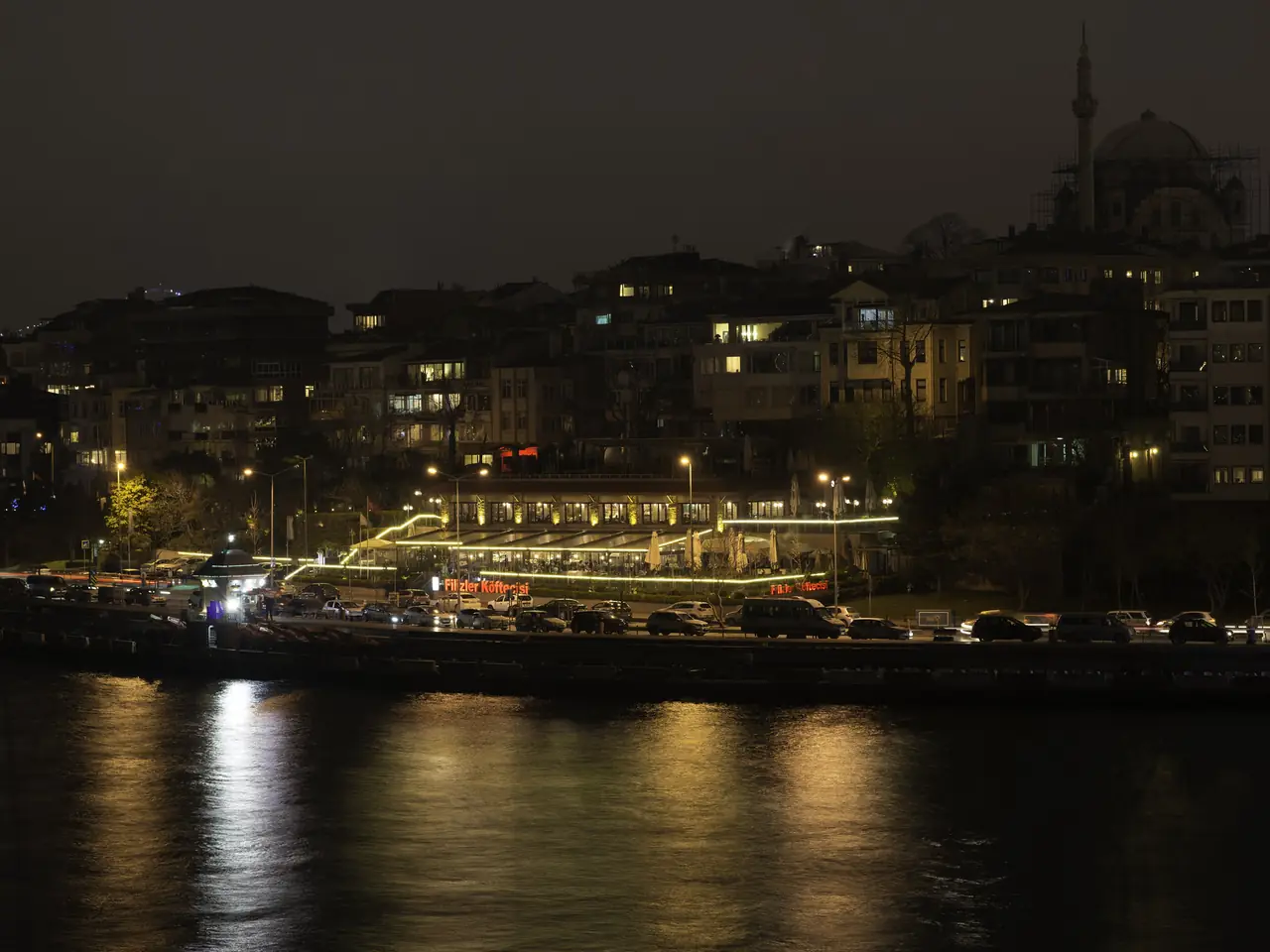 Dinner-Schifffahrt auf dem Bosporus