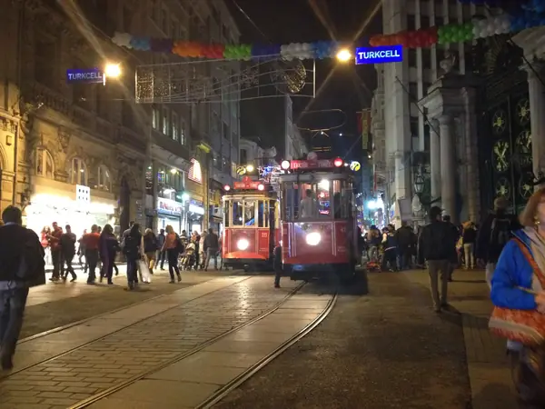 Istanbul Pub Crawl