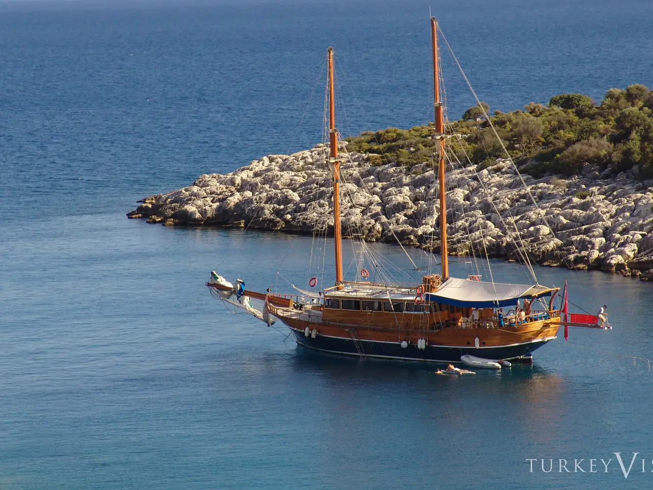 Bodrum Pirate Boat