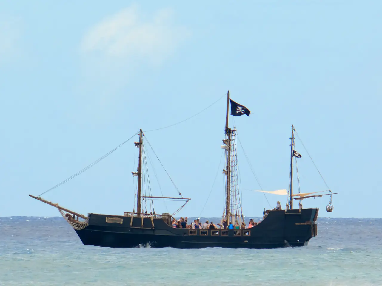 Tur med piratbåt