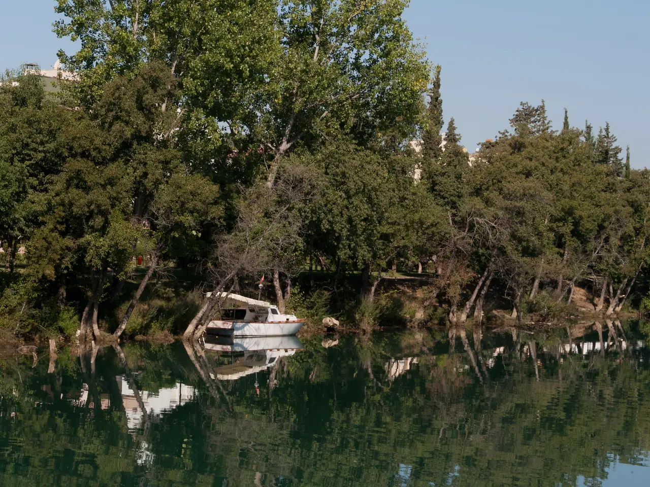 Manavgat: flod, vandfald, basar
