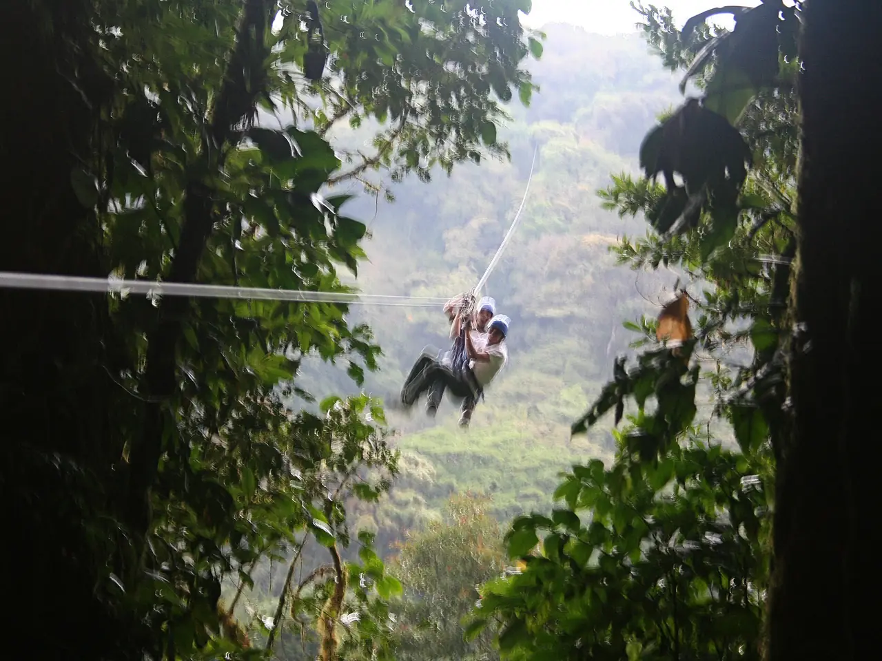 Rafting, Buggy und Zipline