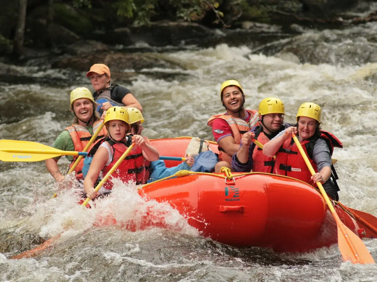 Rafting und Buggy-Safari
