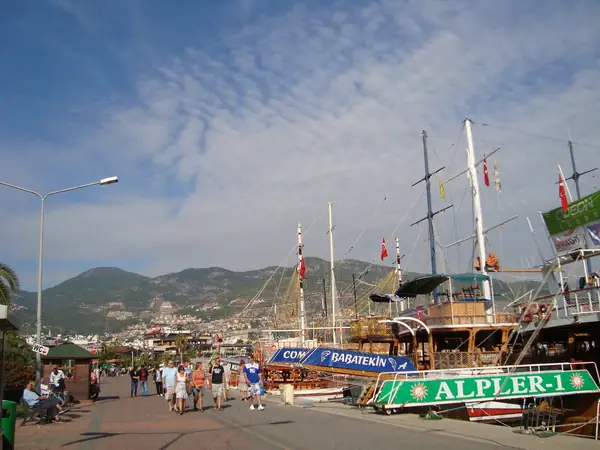 Starcraft Yacht Trip